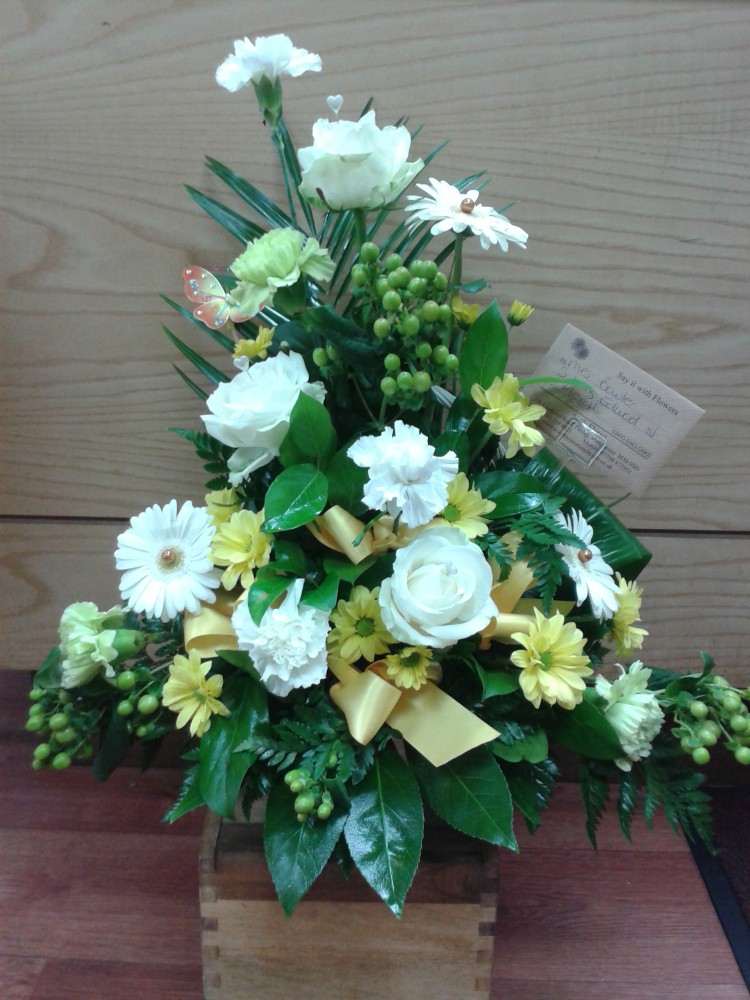 Front facing arrangement | Sues Florist