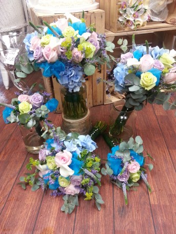 vintage wedding bouquets